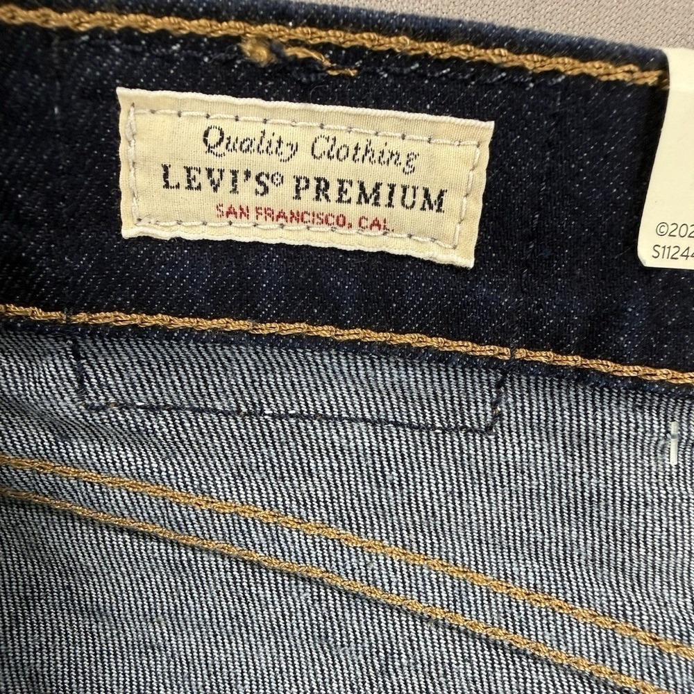 Levi's 728 Jeans Women's 32x32 Premium High-Rise Wide Leg Denim Stretch Blue NWT - Picture 6 of 15